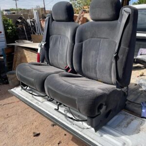 Chevy 99/02 dark grey manual seats Mint condition Can also fit 03-06