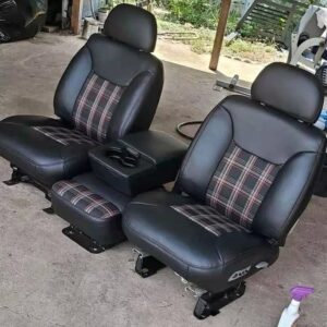 Seats for Chevy or GMC single cap, for years 88-99